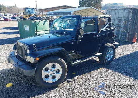 2014 Jeep Wrangler Sahara z USA, uszkodzony, nr VIN 1C4AJWBGXEL261401